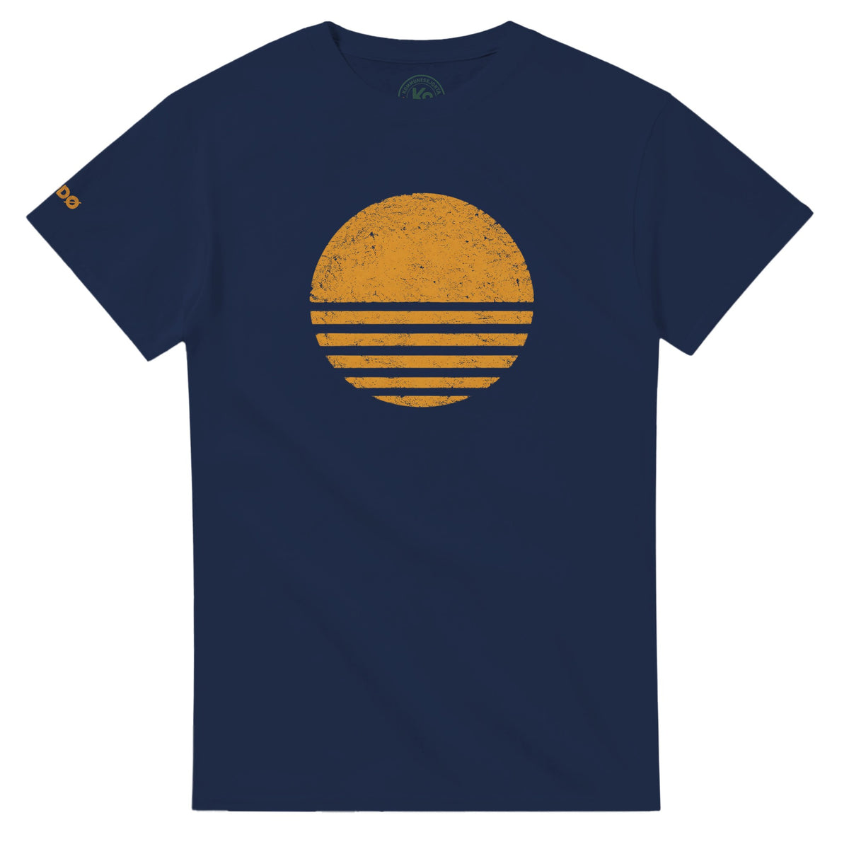 Bodø t-skjorte med midnattsol-motiv, retro sommerdesign, Nordland