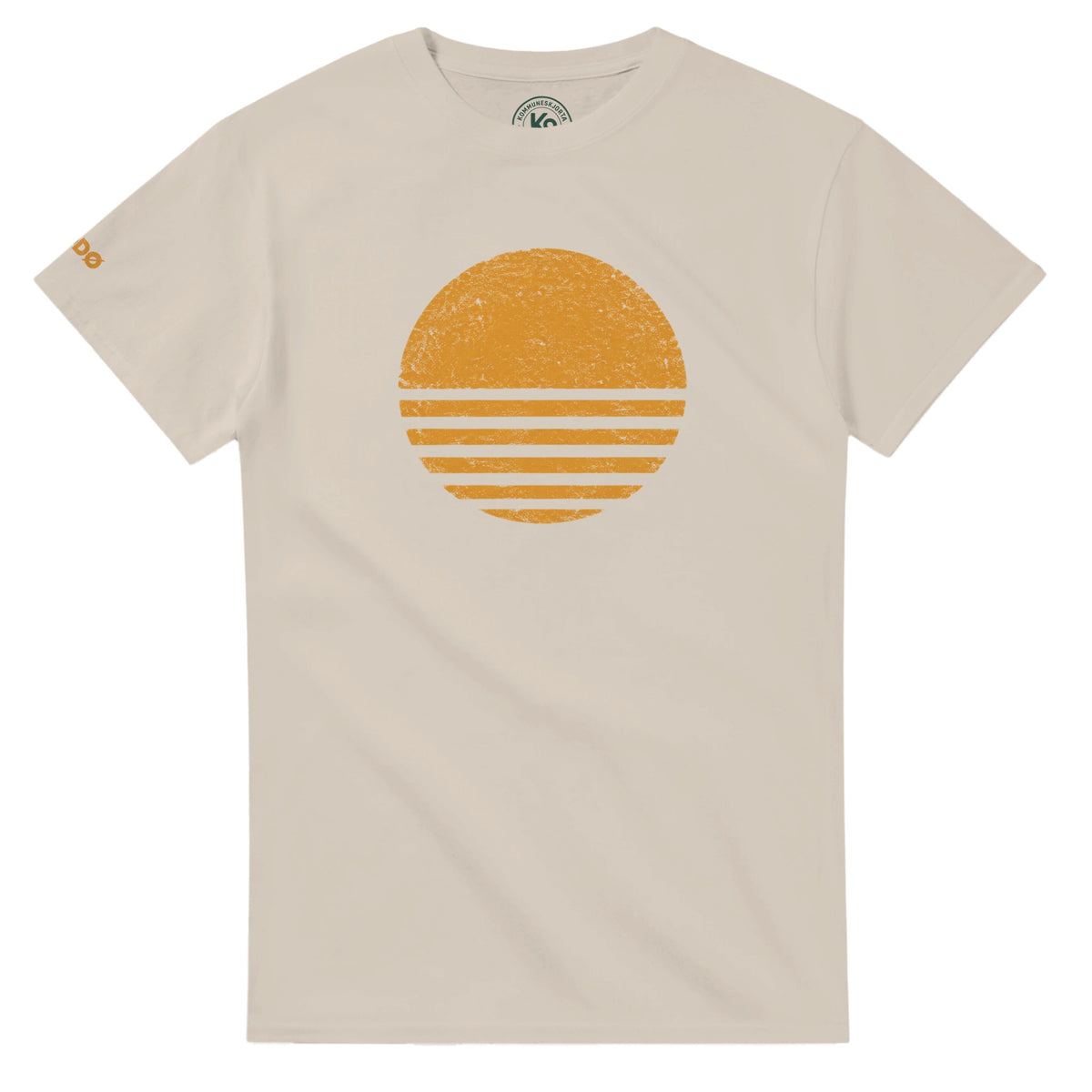 Bodø t-skjorte med midnattsol-motiv, retro sommerdesign, Nordland